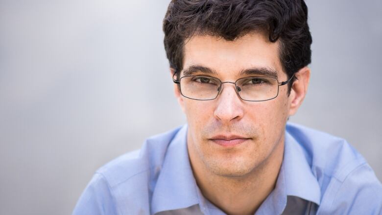 Steven Galloway will discuss his new book The Confabulist with singer/songwriter John K. Samson at 7 p.m. on Thursday May 15 at McNally Robinson books. 