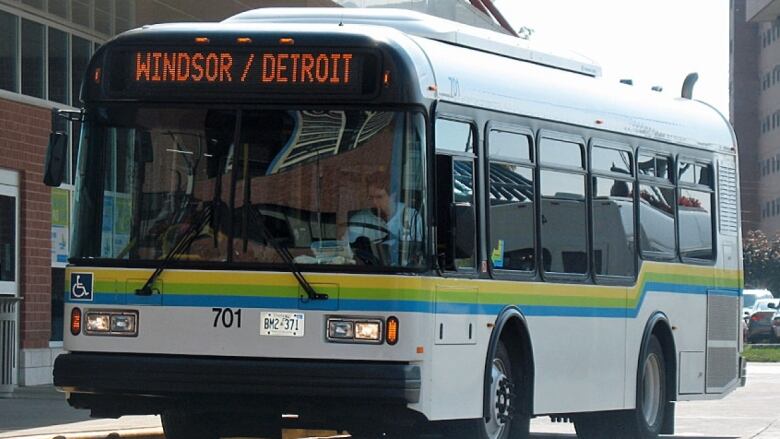 Tunnel Bus in Windsor