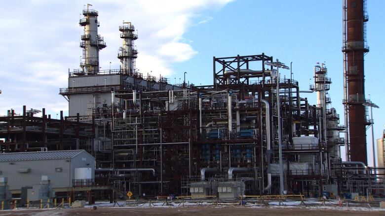 Sturgeon Refinery