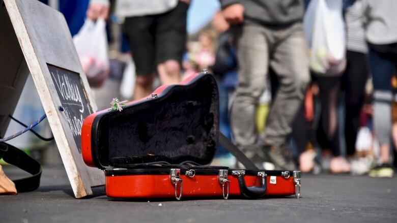 Under the bylaw changes, Kelowna buskers will need to get a permit and stay within designated busking locations downtown or face a $100 fine.