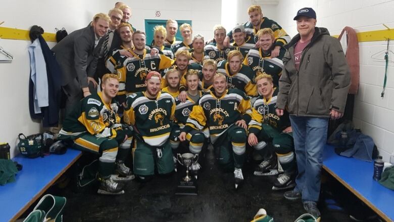 humboldt broncos hockey team