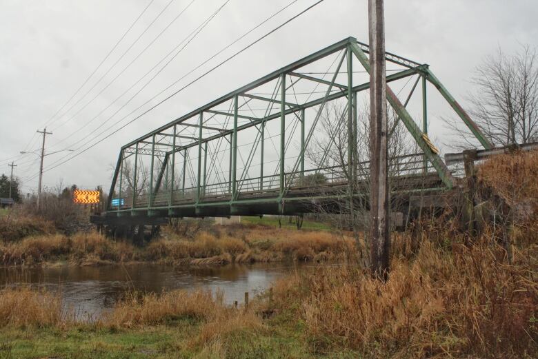 Photo of bridge over Shubenacadie River.