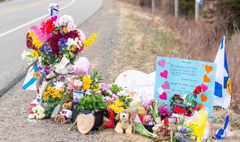 A memorial remembering Lillian Hyslop is seen along the road in Wentworth, N.S. on Friday, April 24, 2020. 22 people are dead after a man went on a murderous rampage in Portapique and several other Nova Scotia communities.