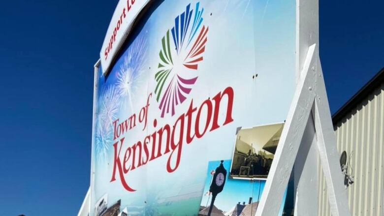 A sign reads Town of Kensington