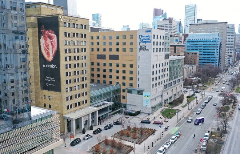 Toronto General Hospital on University Avenue is one of several sites that belongs to the  University Health Network (UHN). Taken on December 15, 2020.