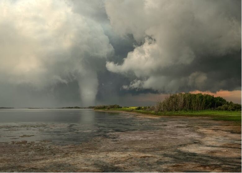 A tornado on the ground in central Saskatchewan in 2022. 