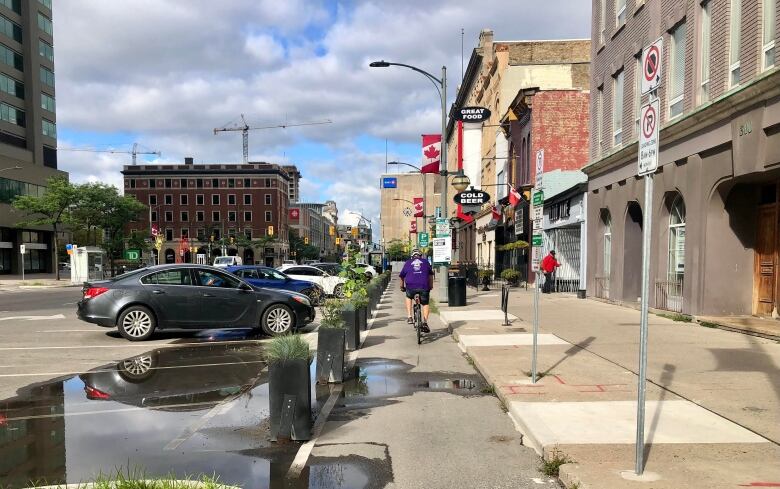 According to the city, there were no protected bike lanes in London, Ont., prior to 2017. Today there are 10.4 km of protected bike lanes on roadways.