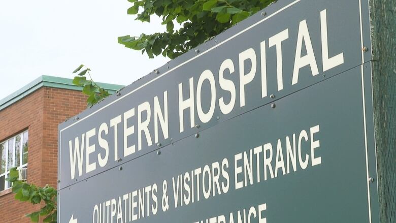 Western Hospital signage.