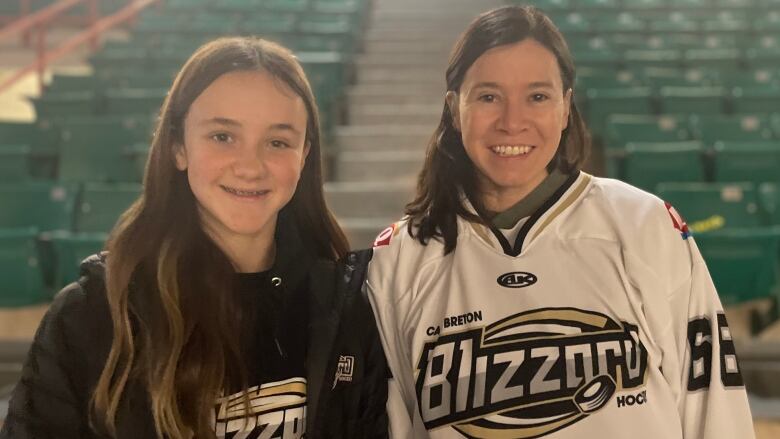 For 13-year-old Mya Rendell, who plays on the Blizzard under-15 triple-A team, the money means more ice time at home. 