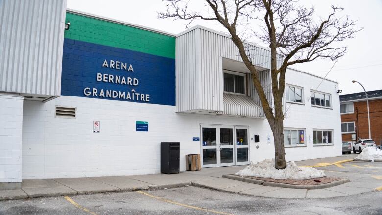 The city plans to use Bernard Grandmatre Arna in Vanier as a social distancing centre, or temporary shelter, for adult men from March to mid-August. The arena was used as a respite centre for the first two years of the pandemic. 