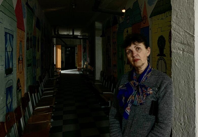 Svitlana Mukhina in Kyiv School No. 309. She called her friendOlha Tymoshenko on the second day of the full-scale invasion, who told her to 'grab the kids and go to the school.'