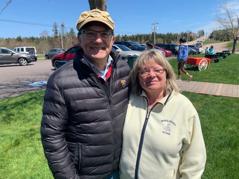 Andr and Ginette Bourassa shown in Cavendish P.E.I., the are visitting from Quebec. 