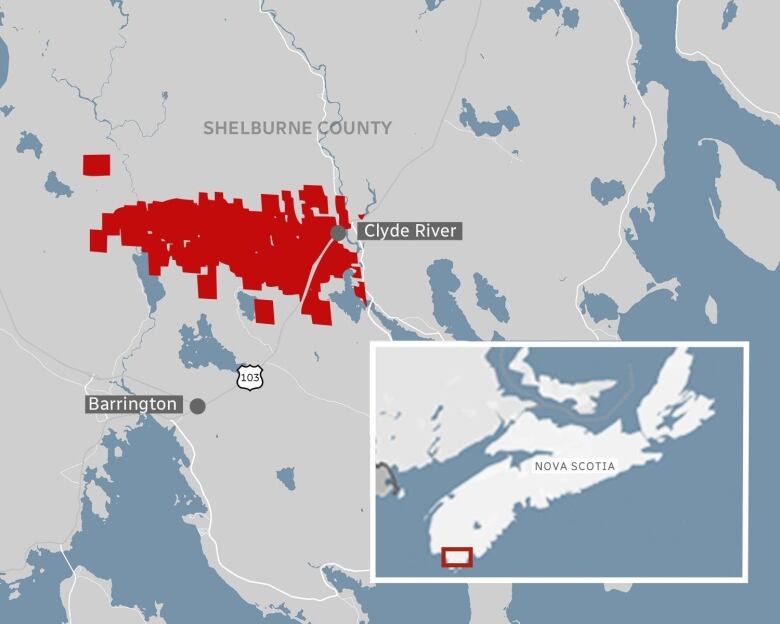 A map shows a red area where a wildfire is burning. 