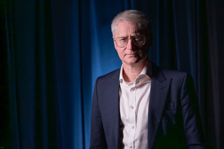 Dr. Stephen Lewis, a highly specialized orthopedic surgeon in Toronto, as seen in the CBC News studio.