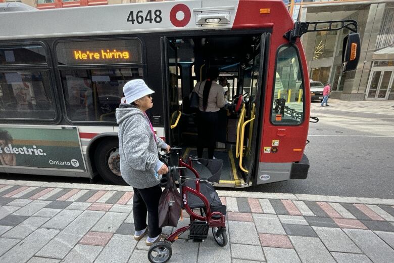 OC Transpo downtown Ottawa July 31, 2023, 13th day of bearing shutdown