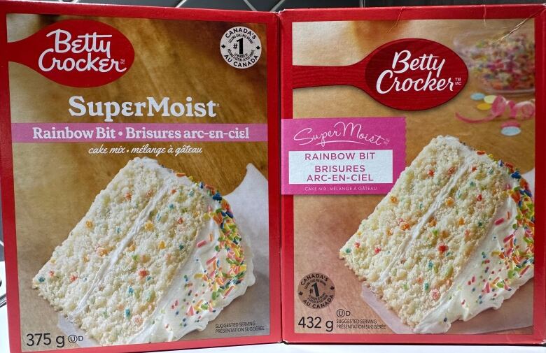 Two boxes of Betty Crocker Super Moist Cake Mix has. One is 432 grams and the other is 375 grams.