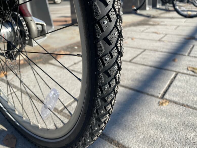 studded bike tires