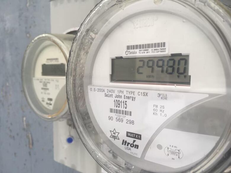 A picture of a power meter showing reading.