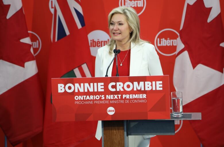 Photo of Bonnie Crombie