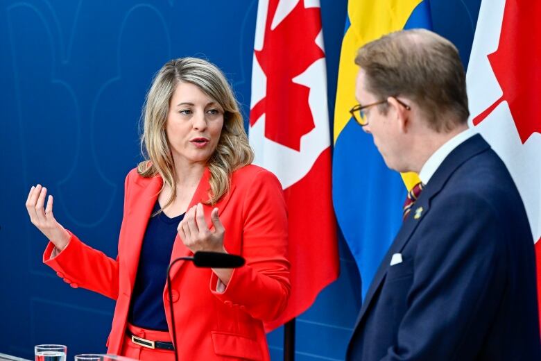 Foreign Minister Mlanie Joly, left, and Sweden's counterpart Tobias Billstrm hold a joint news conference on, among other things, the security situation, current NATO issues and Sweden's and Canada's bilateral relationship, in Stockholm, Sweden on Wednesday May 29, 2024.