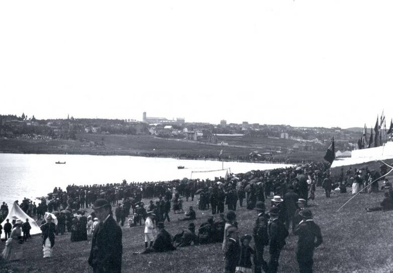 View of crowd and tents at the Regatta, Quidi Vidi Lake, late 19th Century