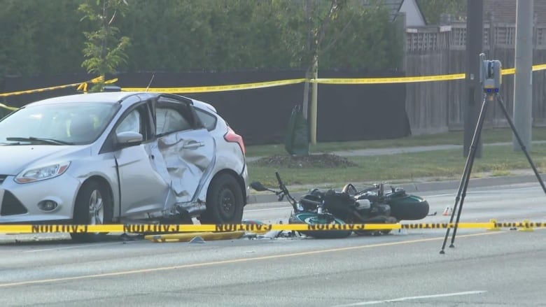 The scene of the fatal collision in Mississauga early Friday.