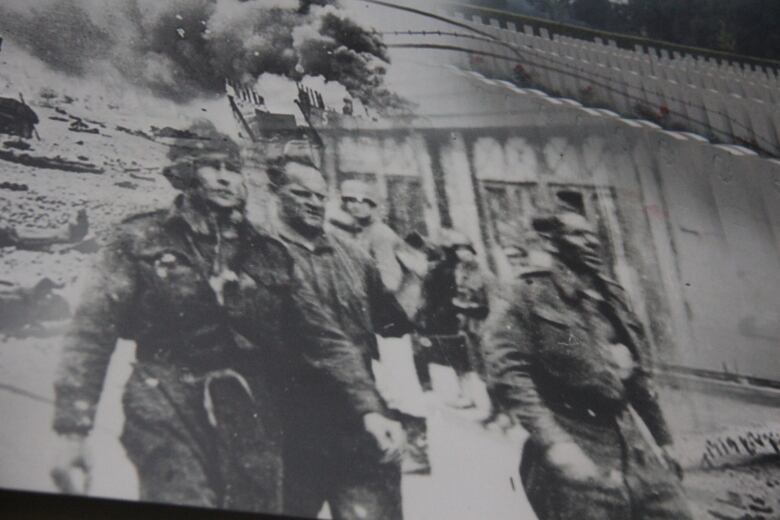 A historical image of soldiers during the Dieppe Raid of WW2.