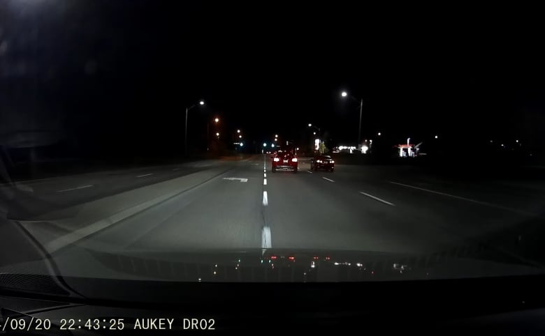 An image taken from dashcam video that investigators believe captured two vehicles that may have witnessed a serious crash in Markham on Sept. 21, 2024.