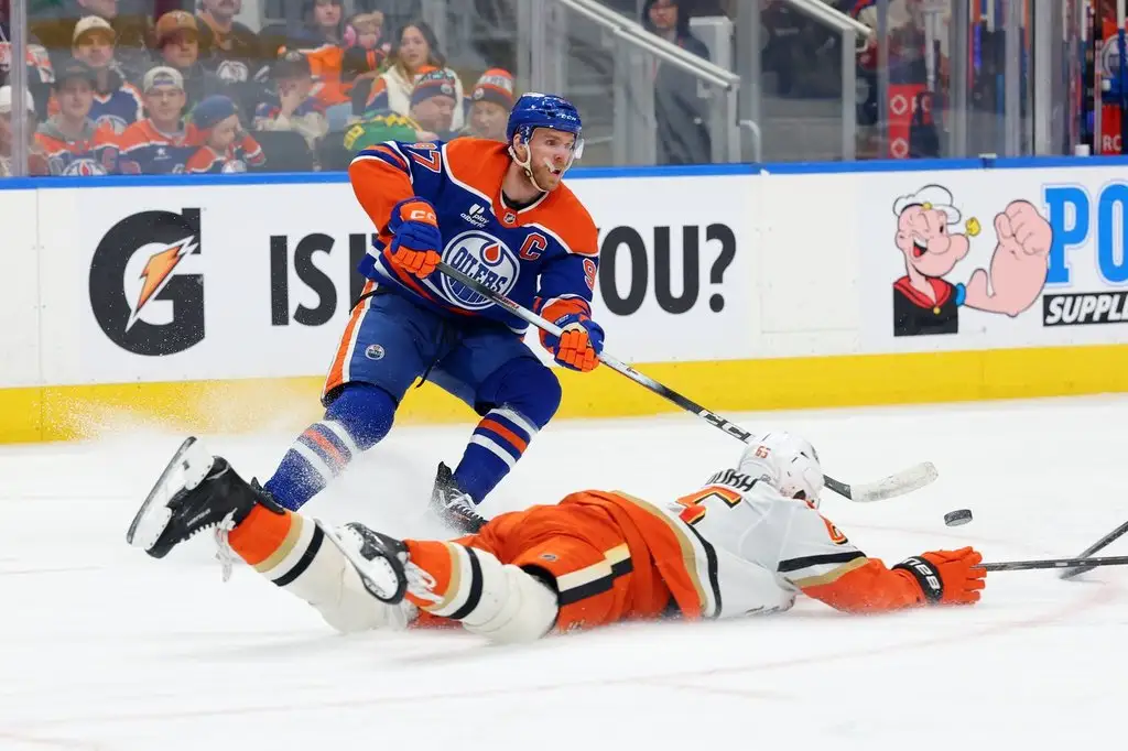 Oilers Surge Toward Playoffs as McDavid Reclaims NHL Scoring Lead